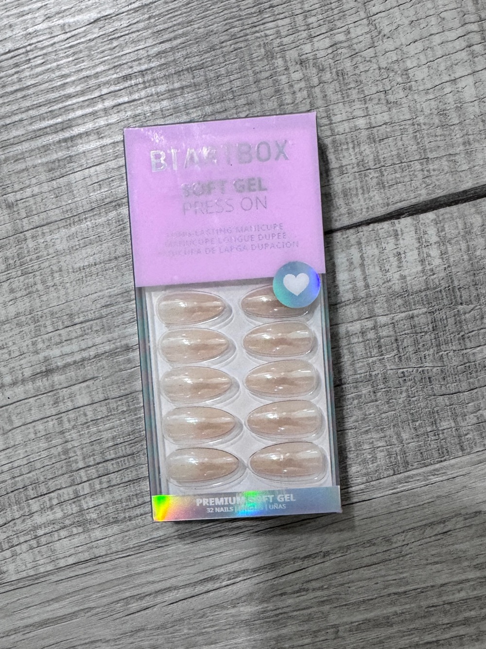 BTARTBOX Soft Gel Press On Nails Nude Milky Almond Medium Length 32 Ct NIB
